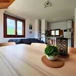 Sobremonte: Vistas Al Rio Gallego *