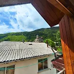 Sobremonte: Vistas Al Rio Gallego *