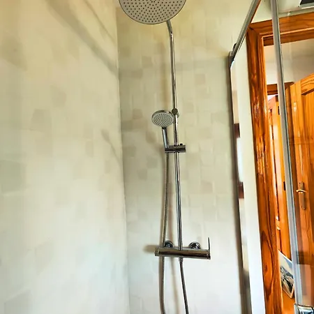 Sobremonte Vistas Al Rio Gallego Biescas (Aragon)