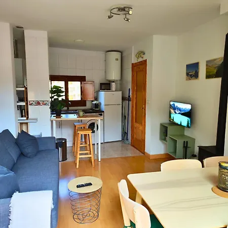 Sobremonte Vistas Al Rio Gallego Apartament *