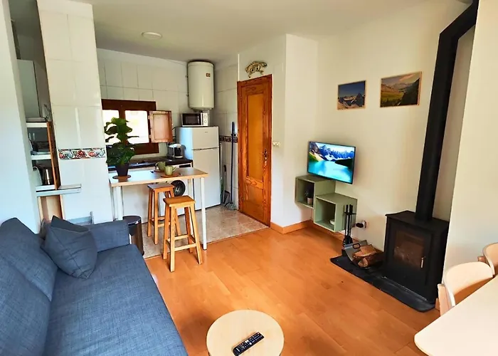 Sobremonte Vistas Al Rio Gallego Biescas (Aragon)